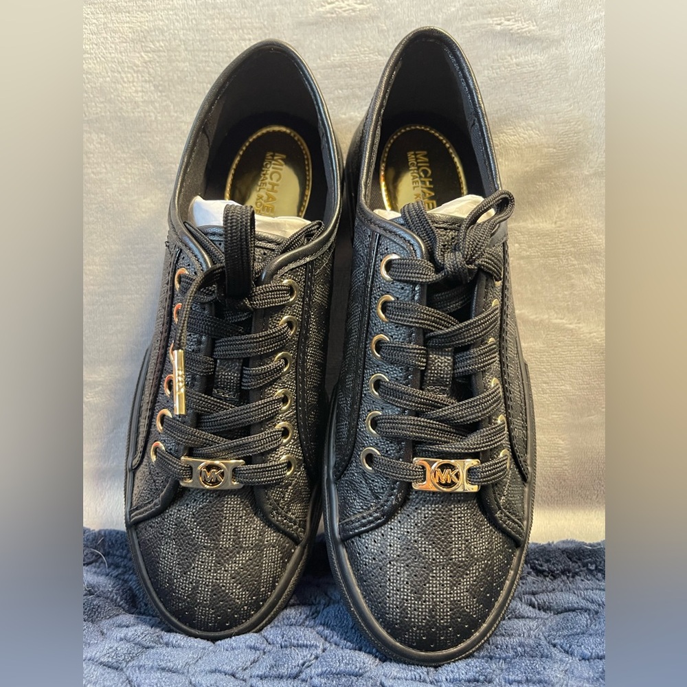 Michael Kors sneakers